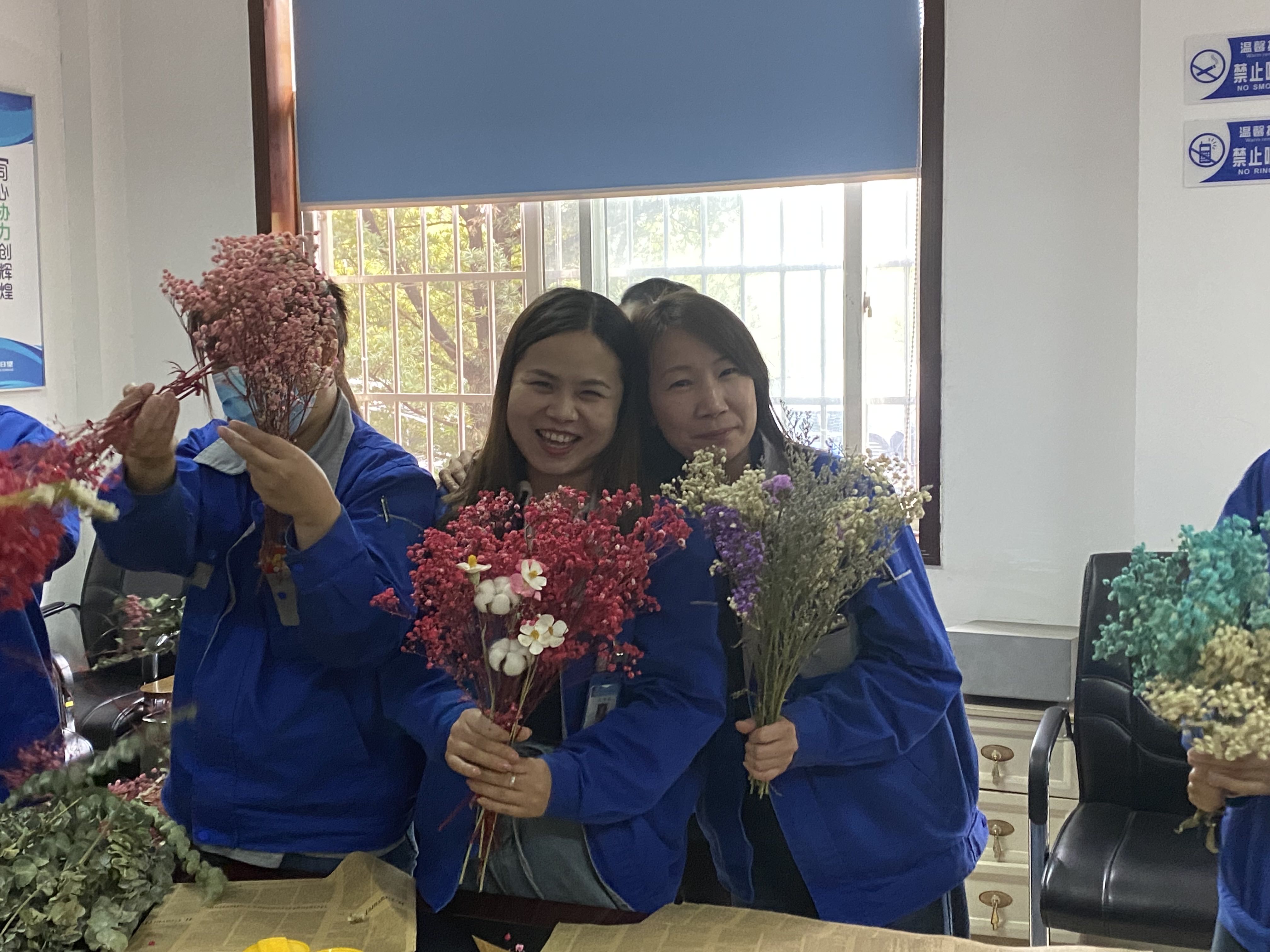 时搏体育（中国）官方网站-SHIBO SPORTS
,宏明日望,株洲电子科技,湖南电容器,株洲电容器,电容器