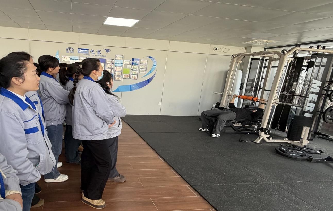 时搏体育（中国）官方网站-SHIBO SPORTS
,宏明日望,株洲电子科技,湖南电容器,株洲电容器,电容器